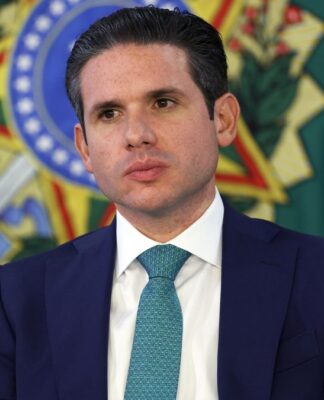 O presidente da Câmara dos Deputados, Hugo Motta, durante assinatura da medida provisória (MP) Brasil Soberano, no Palácio do Planalto