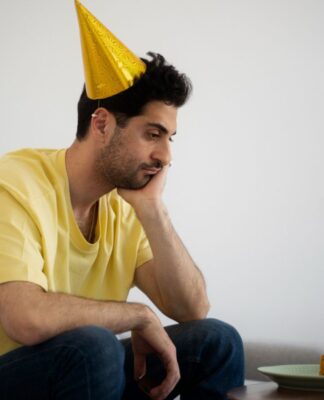 Nem todo mundo gosta de comemorar o aniversário — e a psicologia explica o motivo
