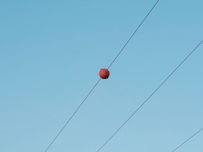 Bolas sinalizadoras diurnas