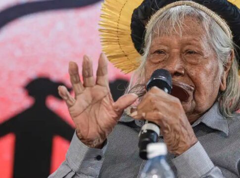 imagem do cacique Raoni