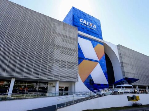 Imagem da cantral da Caixa Econômica Federal