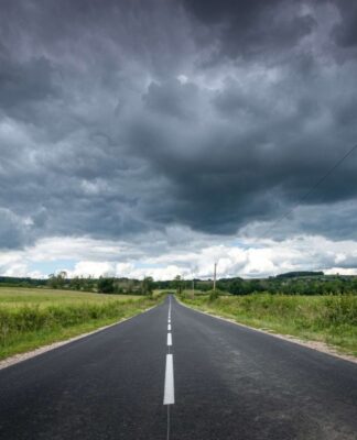 Meteorologistas preveem sequência de ciclones no Brasil em novembro
