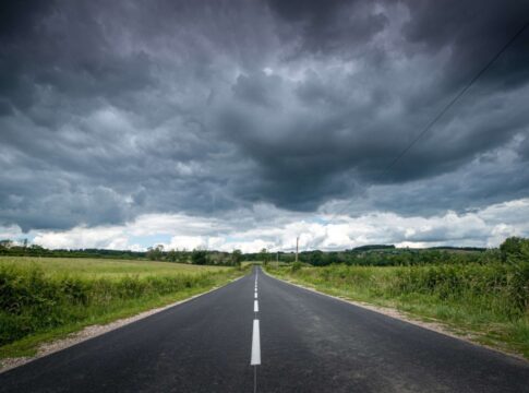 Meteorologistas preveem sequência de ciclones no Brasil em novembro