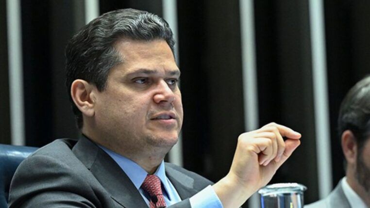 imagem do senador Davi Alcolumbre