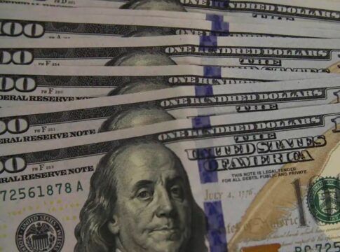 imagem de cédulas de dolares