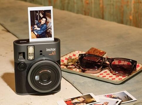 Foto instantânea! Câmeras fazem sucesso entre os mais jovens