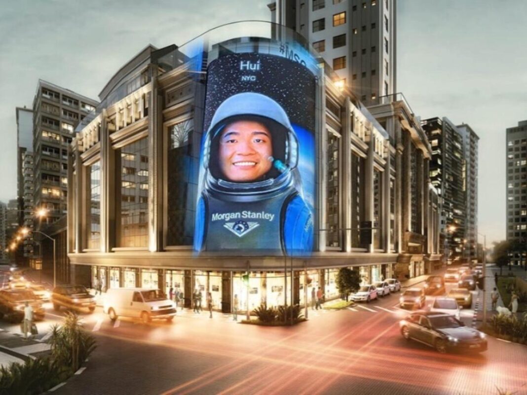 Imagem colorida de Times Square brasileira