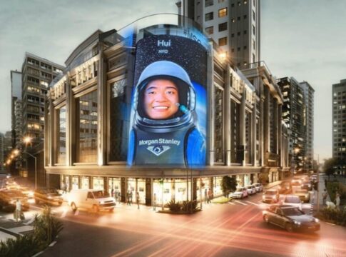 Imagem colorida de Times Square brasileira