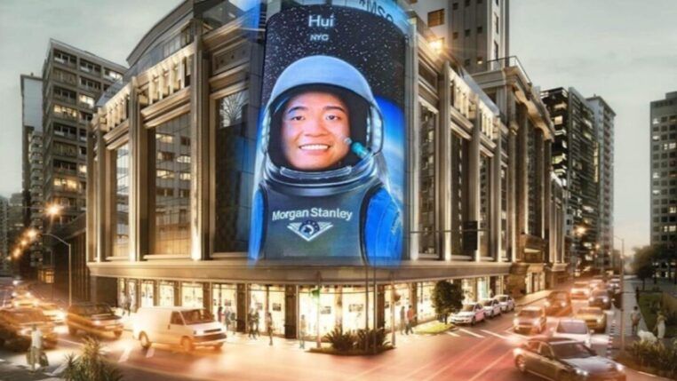 Imagem colorida de Times Square brasileira