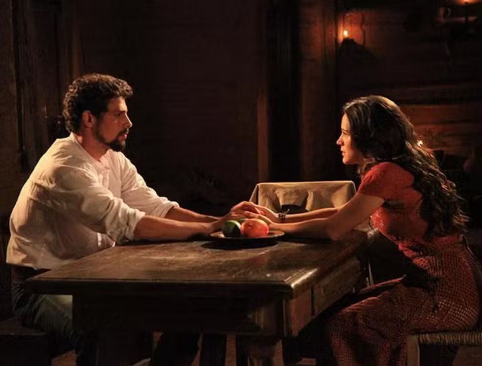 Cauã Reymond e Bianca Bin, casal protagonista de "Cordel Encantado"