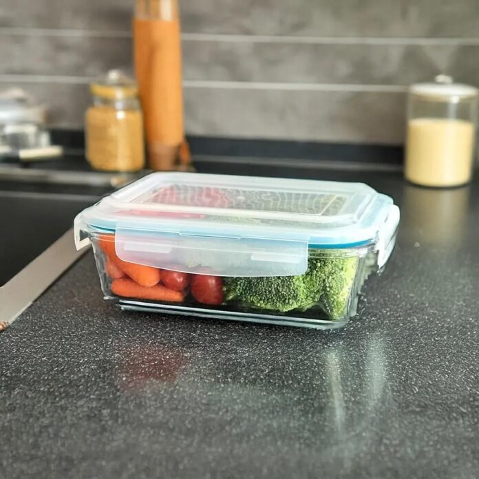 Porque é melhor usar potes de vidro ao invés de plásticos para guardar alimentos?