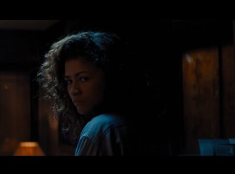 Primeira imagem divulgada pela HBO Max de Zendaya em sua personagem, Rue Bennett, na terceira temporada de Euphoria