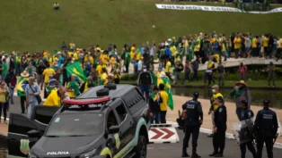 Manifestantes nos atos de 8 de janeiro de 2023