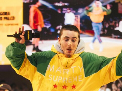 Timothée Chalamet e elenco de Supernatural agitam CCXP25 em São Paulo