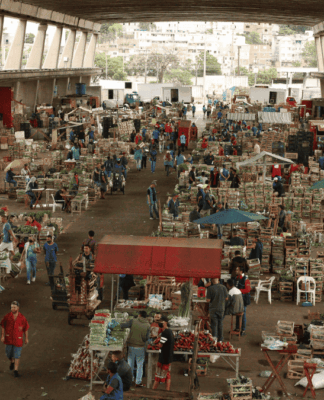 Trabalhadores da Companhia de Entrepostos e Armazéns Gerais de São Paulo - CEAGESP