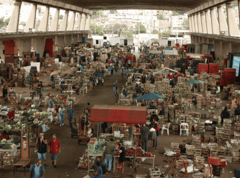 Trabalhadores da Companhia de Entrepostos e Armazéns Gerais de São Paulo - CEAGESP