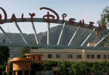 Foto da entrada da sede da Disney