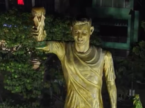 Estátua de Lionel Messi