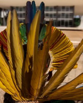 Senado aprova PEC do marco temporal para terras indígenas; texto vai à Câmara