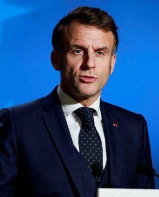 Governo francês pede trégua de Natal em protestos de agricultores