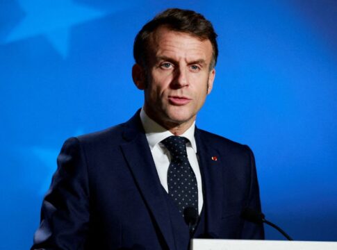 Governo francês pede trégua de Natal em protestos de agricultores