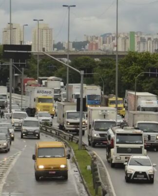 Isenção de IPVA para carros com mais de 20 anos passa a valer em todo o país