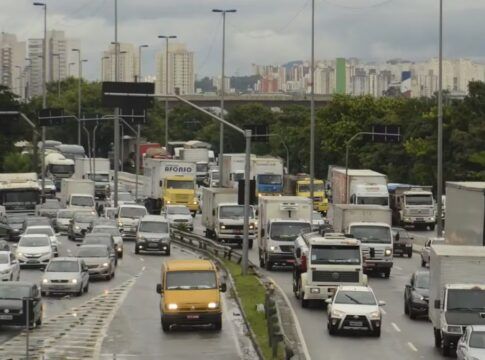 Isenção de IPVA para carros com mais de 20 anos passa a valer em todo o país
