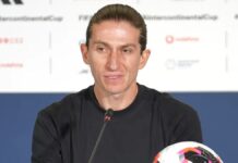 Filipe Luís em coletiva em Doha, Catar