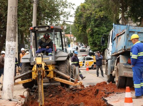 Funcionários da Enel são detidos por suspeita de cobrar propina em Diadema