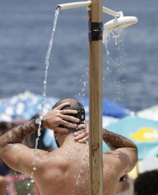 Verão começa com previsão de calor acima da média no Brasil