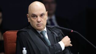 O ministro Alexandre de Moraes participa de sessão no STF