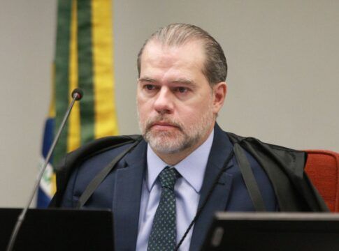 Toffoli recua de novo e autoriza PF a periciar itens apreendidos em operação