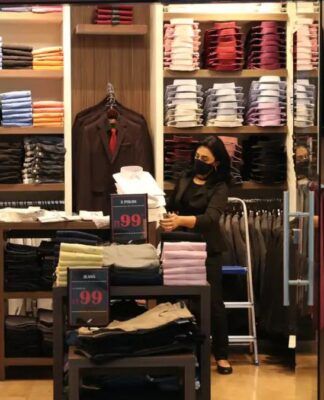 Entenda os direitos do consumidor para trocas de presentes de Natal