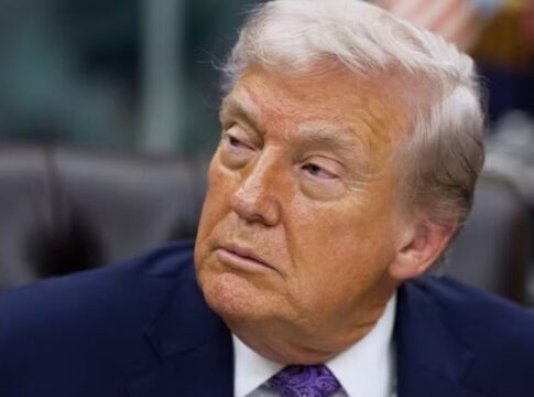 Trump diz que EUA iniciarão ações terrestres após apreender navio venezuelano