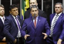 Saiba quem é Coronel Tadeu, suplente que deve assumir mandato de Zambelli na Câmara