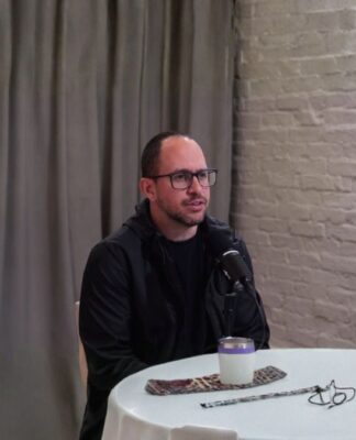 Rony Vernet fala sobre aparições de Maria e visões alienígenas