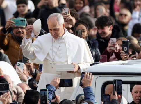 Papa Leão critica líderes que invocam religião para violência e nacionalismo