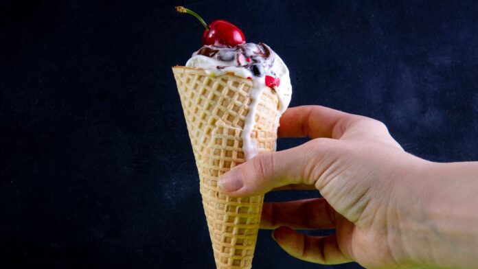 Casquinha e sundae do Mcdonald’s não são sorvetes, diz Carf