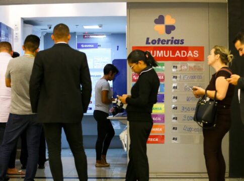 Como criar um bolão da Mega da Virada entre amigos de forma organizada?