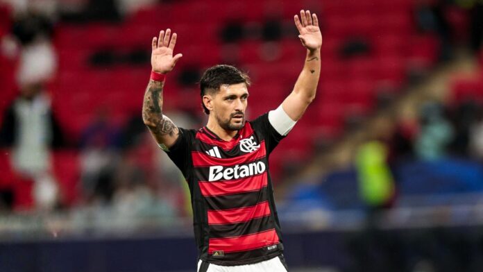 Arrascaeta vence Messi e é eleito “Rei da América” com 67,8% dos votos