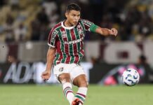 Soteldo desencanta com dois gols, Flu bate o Grêmio e pula para o G5 no apagar das luzes