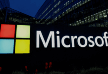 Uma imagem mostra o logotipo da Microsoft nos escritórios da empresa em Issy-les-Moulineaux, perto de Paris, na França.