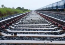 Imagem aproximada de um trilho de trem