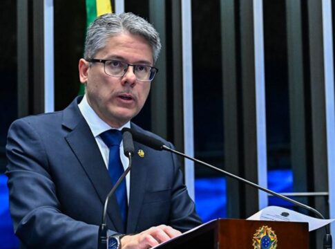 Senado aprova projeto com penas de até 120 anos para facções criminosas