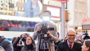 jornalistas aglomerados