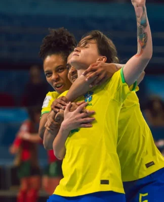Brasil vence a primeira Copa do Mundo de futsal feminino, em 2025