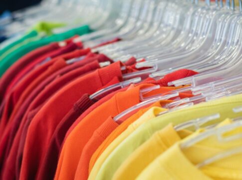 Qual cor de roupa usar na virada do ano? A dica para seu signo em 2026