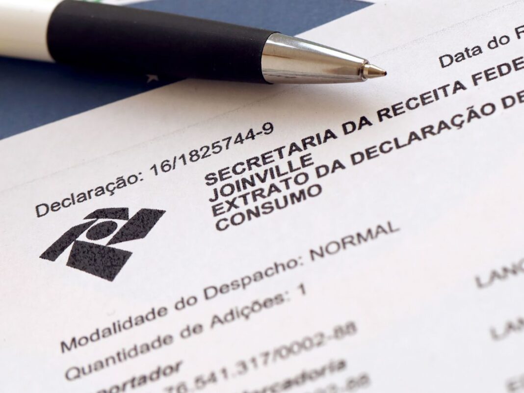 Imagem ilustrattiva, mostra formulario de arrecadação da receita Federal