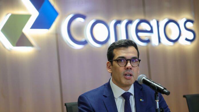 Reestruturação dos Correios prevê 15 mil demissões e fechamento de agências até 2027