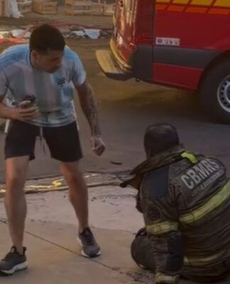 VÍDEO: explosão deixa seis bombeiros brasileiros e dois uruguaios feridos no RS